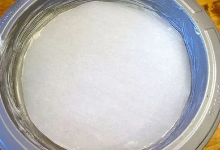 Hogyan kell főzni egy tortát siet sűrített tejjel recept egy fotó