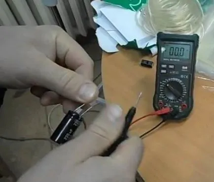 Hogyan lehet ellenőrizni a multiméter kondenzátor