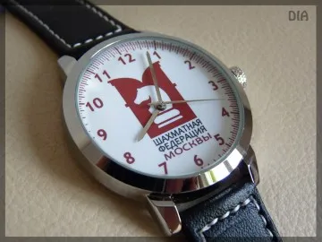 Ceasul original, cu imagini, logo-uri sau simboluri la cerere