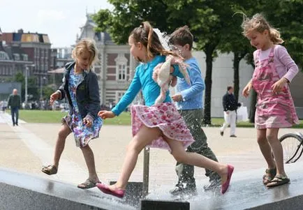 Copii în Amsterdam