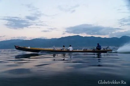 Lacul Inle de flori de lotus și mătase Mânăstirea sărituri pisici călătoresc cum să te că