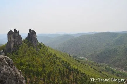 Преглед на водопад elamovsky (Benevskaya) и паркови дракони (chistovodnoe), Приморски край,