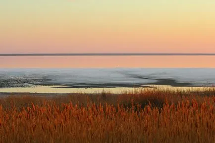 Elton lac - regat sare în regiunea Volgograd - România, România