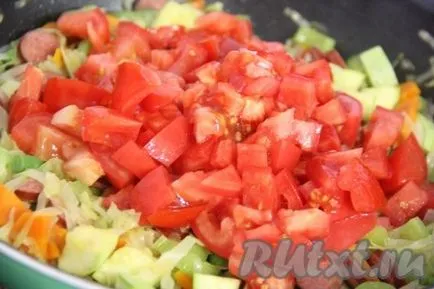 tocană de legume cu cârnați - preparare pas cu pas, cu fotografii