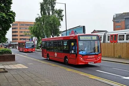 Prin omnibus la dabldekera electrice 15 fapte despre autobuzele londoneze