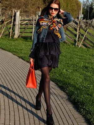 Dress farmerdzseki fényképet hosszú, sifon, csipke és fekete ruha, farmer dzseki