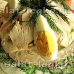 Салата - приказка - с пиле, ананас и яйца