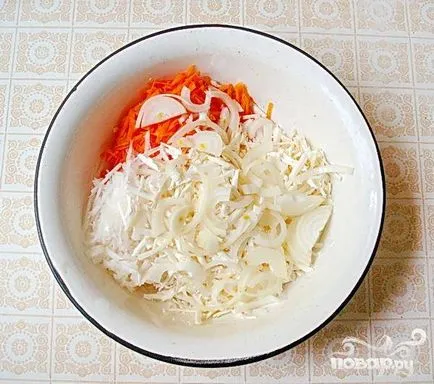 Csirke saláta daikon - egy lépésről lépésre recept fotók