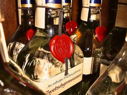 Schnapps «Schladerer» (shladerer) megvásárolható a butik 