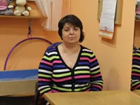 Profesioniștii care lucrează în centrul de vorbire, plus un logoped