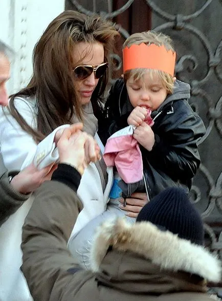 Stílus csillag gyermekek Shaylo Nuvel Jolie-Pitt, hello! Oroszország