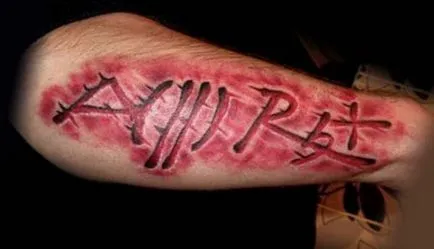 Tattoo vér érték tetoválás, fotók, vázlatok