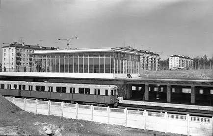 Ty „far” Metro „Bagrationovskaya” létesítő épületek