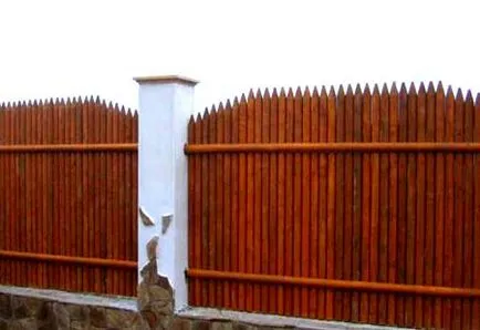 Как да си направим ограда-ограда с дървени трупи заточени
