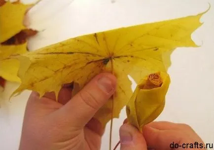 Как да си направим цветя от листата с ръцете си