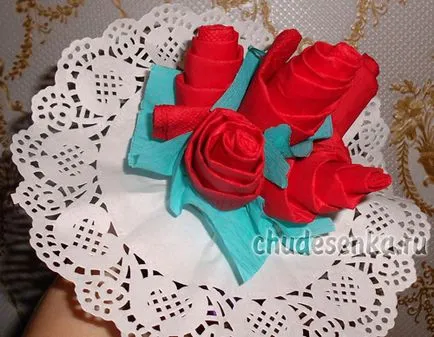 Как да си направите роза от салфетки с ръцете си