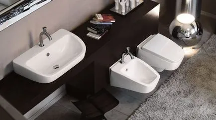 WC agățat cu instalarea de un pick mai bun pentru apartamente