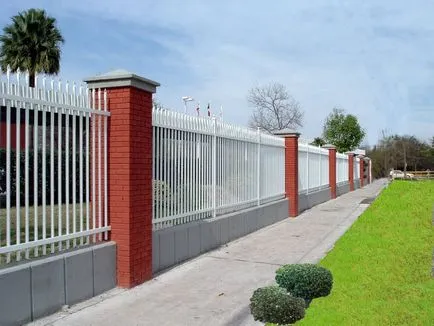 Telepítés a kerítés oszlopok lépésről lépésre video
