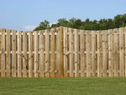 Монтаж на стълбове оградата инструкции стъпка по стъпка с видео
