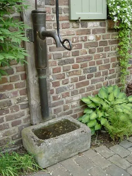 Бюлетин на градинаря - мивка като елемент на градински декор
