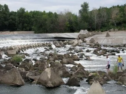 Водопади Balakovo, imsaro