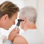 Опасният тумора рекордно ухото на човек да вх лекар за всички заболявания на ушите, носа и гърлото
