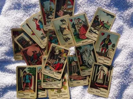 Divinație prin alinierea Tarot Gypsy