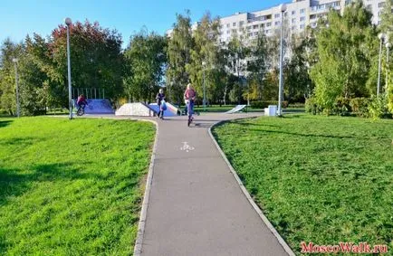 parc Golyanovsky și iaz - Moscova plimbări, plimbări