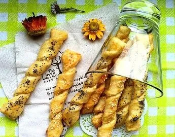 Как да се готви със сирене пръчки от тесто, hozoboz - ние знаем всичко за храната