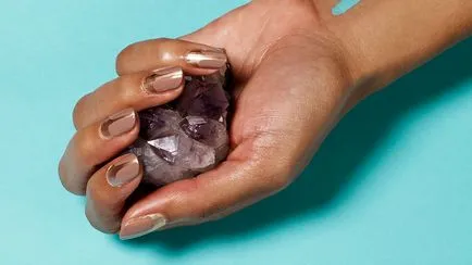 Как да направите ноктите си силен и красив