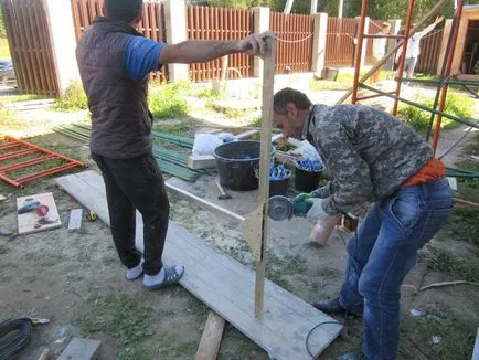 Cum de a face propriile mâini instrument la îndemână pentru tăiere de Styrofoam, bowsaw cu tăiere