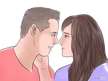 Hogyan kell csókolni, és átölel a barátjával