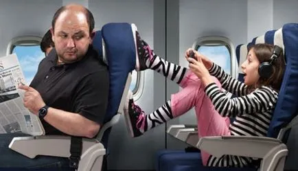 Calatorind cu copii într-un avion