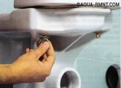 Javítás WC tartály, hogyan kell rögzíteni az összes belsejét a kezét - egy könnyű dolog