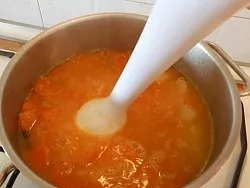 Sütőtök leves burgonyával (recept fotó)