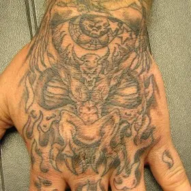 demoni tatuaj