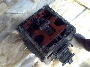 Схема кутия MTZ-80 апарат и са изследвани в ремонт samostoyatelnoautoremka -