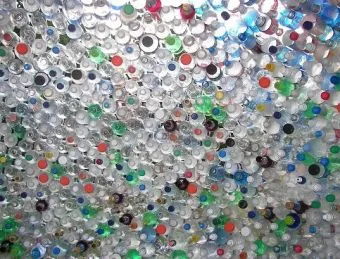 oamenii de știință Tomsk a dat seama cum să facă benzină din sticle de plastic