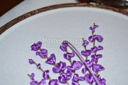 benzi de broderie pictura „un buchet de lavandă“