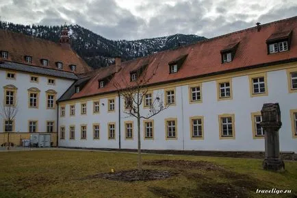 Linderhof kastély és Ettal kolostor, Németország