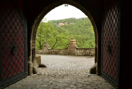 Castle Křivoklát, история и как се стига от Прага