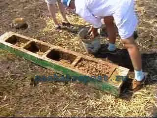 Tégla agyagból és szalmából gyártási lépések, anyagok