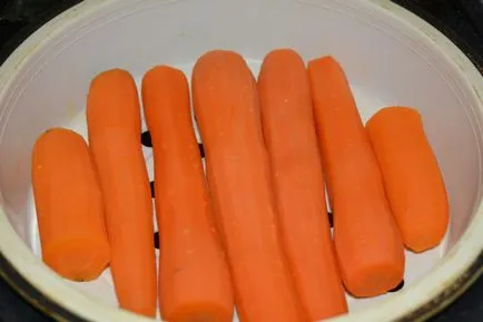 Класически Морков бургери с грис, като в детската градина - как да се готвя бургери варени