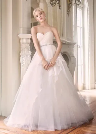 Colectia de rochii de mireasă Alvina Valenta de primăvară-vară 2016