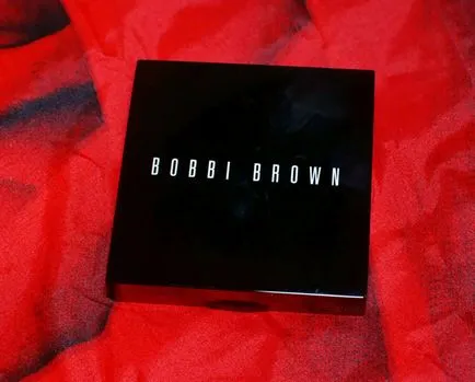 Kompakt púder bobbi brown puszta kivitelben préselt por