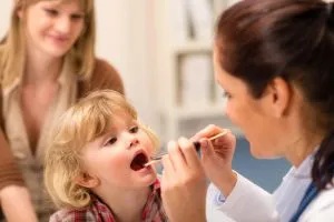 Ларингоспазъм при деца спешна медицинска помощ в домашни условия