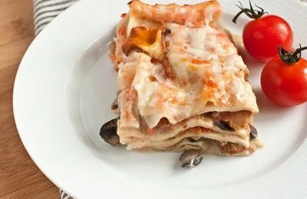 Lasagna cu ciuperci si sos de rosii - Retete