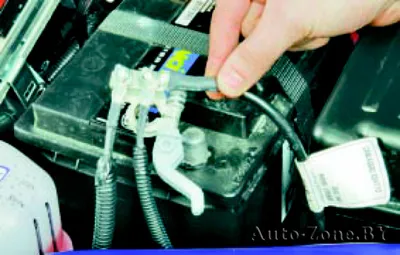 Zona Auto - repararea Fiat Albea - electrice - Generator - instalare si demontare generatorului