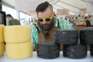 Mi akadályozza Kosztroma sajt lesz a magyar fővárosban - a magyar sajtó