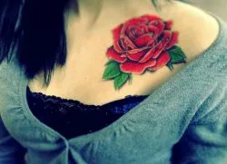 Какво означава татуировката роза